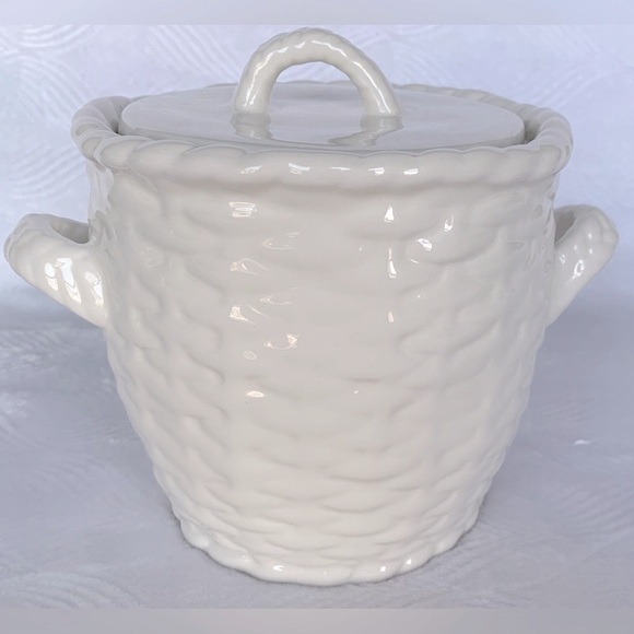 Rae Dunn STORE canister - Picture 2 of 8